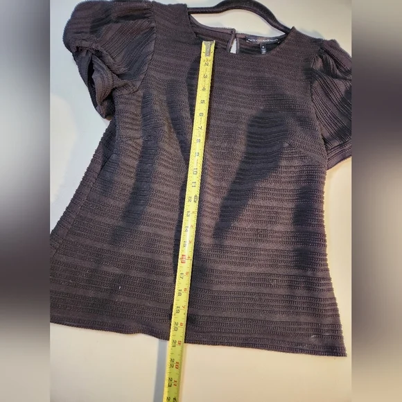 White House Black Market Blouse - Picture 5 of 7